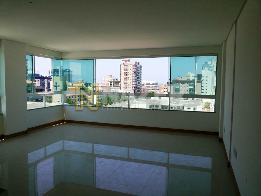 Apartamento 3 Dormitórios