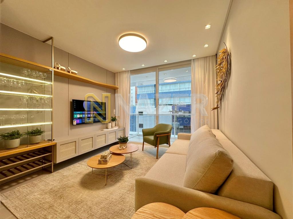 Apartamento 3 Dormitórios