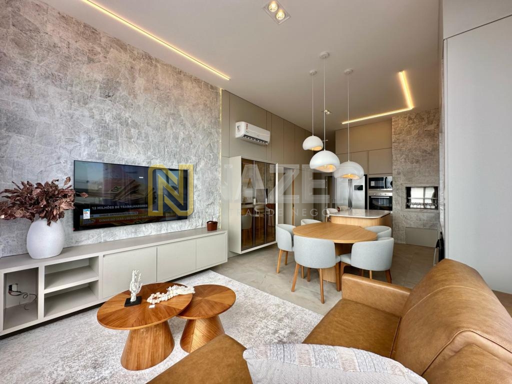 Apartamento 3 Dormitórios