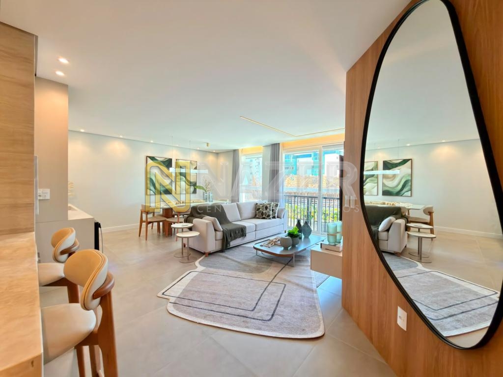 Apartamento 3 Dormitórios